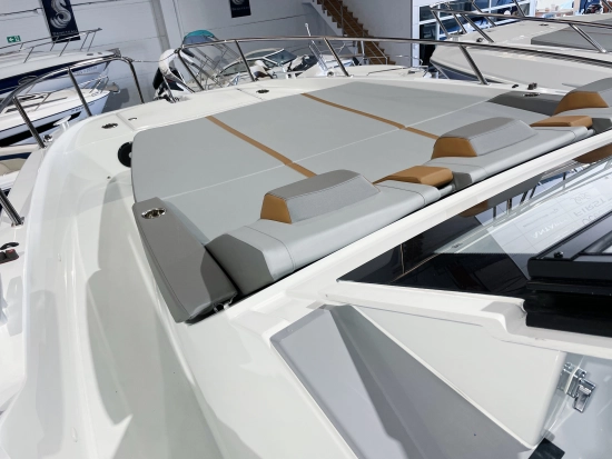 Beneteau GRAN TURISMO 32 IB neu zum verkauf