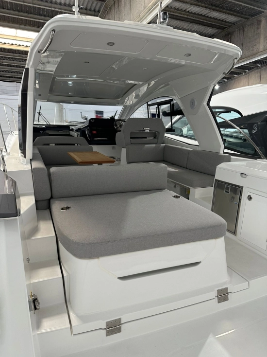 Beneteau GRAN TURISMO 36 IB neu zum verkauf