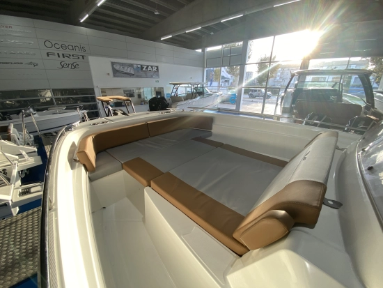 Beneteau Flyer 9 SPACEDECK brand new for sale