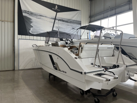 Beneteau Flyer 7 SPACEDECK brand new for sale