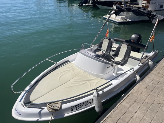 B2 Marine CAPP FERRET 472 SUNDECK gebraucht zum verkauf