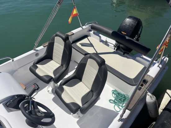 B2 Marine CAPP FERRET 472 SUNDECK gebraucht zum verkauf