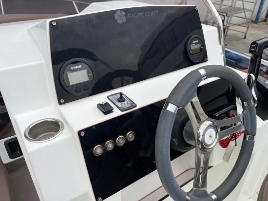 Pacific Craft 630 SUN CRUISER preowned for sale