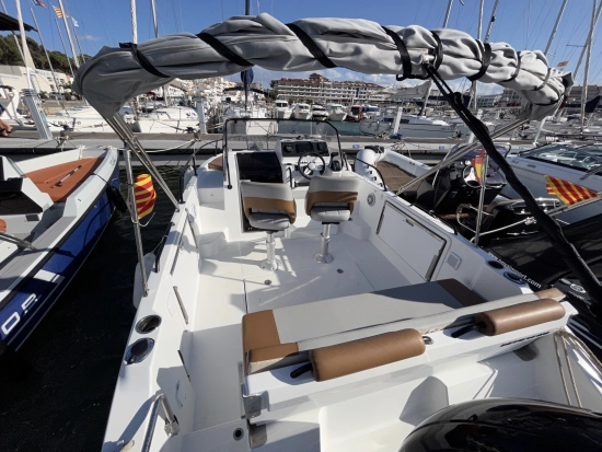 Beneteau Flyer 7 SUNDECK preowned for sale