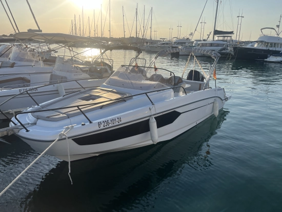 Beneteau Flyer 8 SUNDECK V2 gebraucht zum verkauf