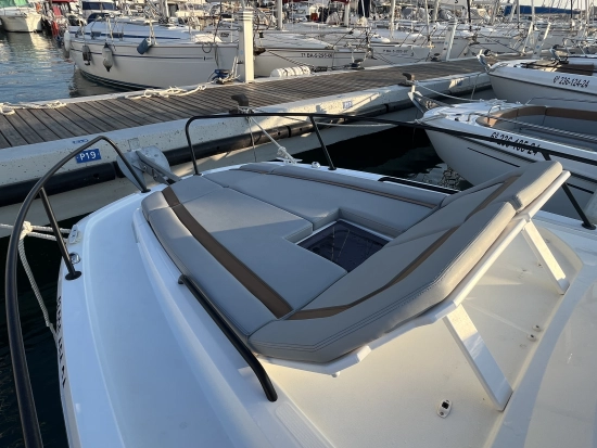 Beneteau Flyer 8 SUNDECK V2 gebraucht zum verkauf