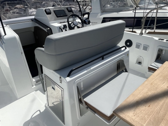 Beneteau Flyer 9 SPACEDECK gebraucht zum verkauf