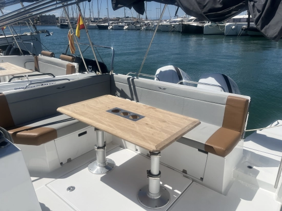 Beneteau Flyer 9 SUNDECK preowned for sale