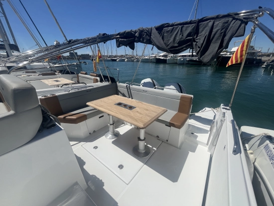 Beneteau Flyer 9 SUNDECK preowned for sale