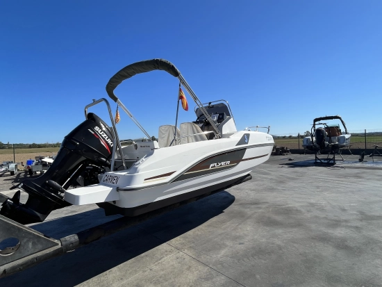 Beneteau Flyer 5.5 SUNDECK preowned for sale