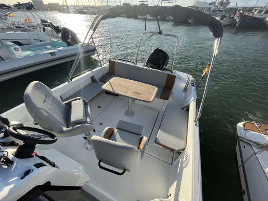 Beneteau Flyer 8 SUNDECK preowned for sale