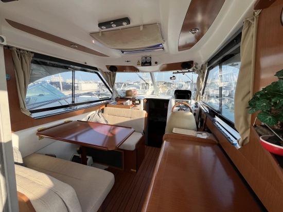 Beneteau Antares 8 IB gebraucht zum verkauf