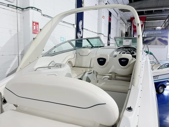 Crownline 270 CR gebraucht zum verkauf