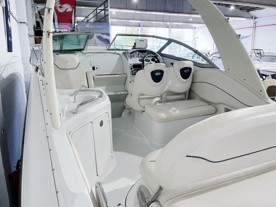 Crownline 270 CR gebraucht zum verkauf