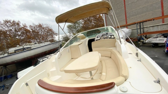 Jeanneau Prestige 30 S preowned for sale