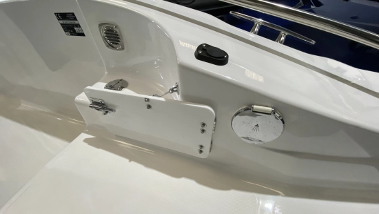 B2 Marine CAP FERRET 702 SUNDECK brand new for sale