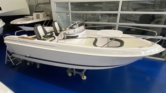 B2 Marine Cap Ferret 522 Open brand new for sale