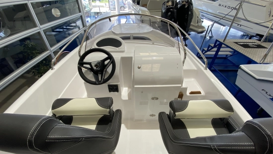 B2 Marine Cap Ferret 522 Open brand new for sale