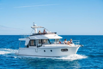 Beneteau SWIFT TRAWLER 41 FLY neu zum verkauf