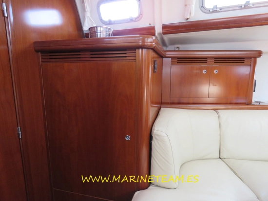 Beneteau Oceanis 523 preowned for sale