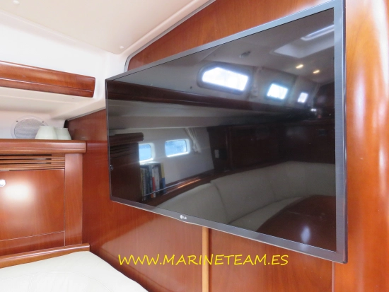 Beneteau Oceanis 523 preowned for sale