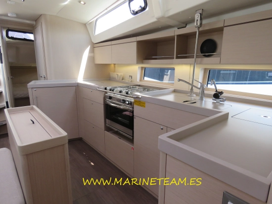 Beneteau Oceanis 46.1 preowned for sale