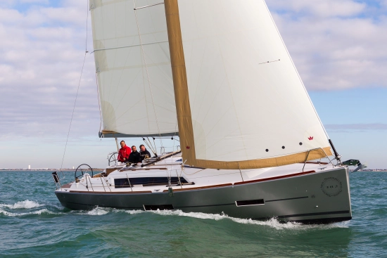 Dufour Yachts Grand Large 382 preowned for sale