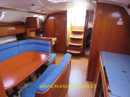 Bavaria Yachts 38 Cruiser preowned for sale