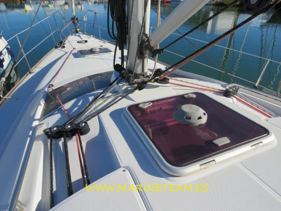 Jeanneau Sun Odyssey 42ds preowned for sale