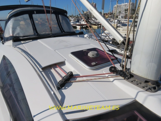 Jeanneau Sun Odyssey 42ds preowned for sale