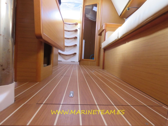 Jeanneau Sun Odyssey 42ds preowned for sale