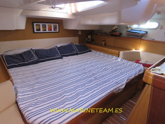 Jeanneau Sun Odyssey 42ds preowned for sale