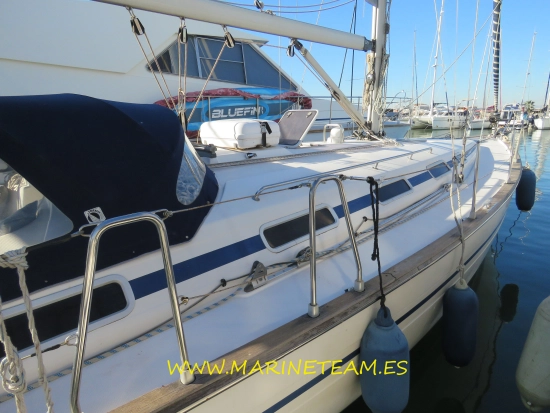 Bavaria Yachts 44 Cruiser preowned for sale