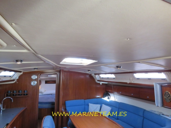 Bavaria Yachts 44 Cruiser preowned for sale