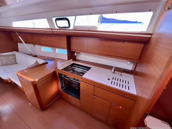 Dufour Yachts Grand Large 410 brand new for sale