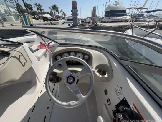 Glastron GT 185 brand new for sale