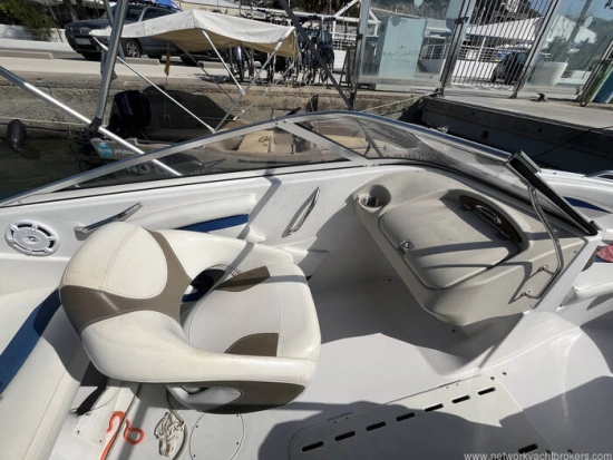 Glastron GT 185 brand new for sale