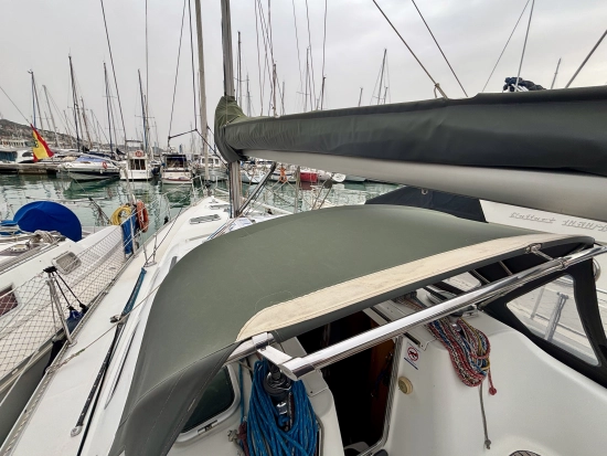 Beneteau Oceanis Clipper 373 brand new for sale