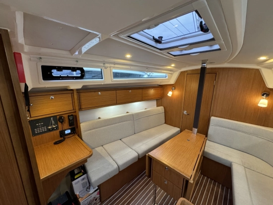 Bavaria Yachts Cruiser 34 preowned for sale