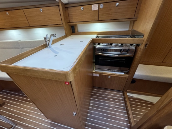 Bavaria Yachts Cruiser 34 preowned for sale