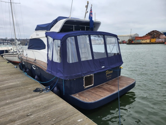 Viking Yachts Marine Viki 32 preowned for sale