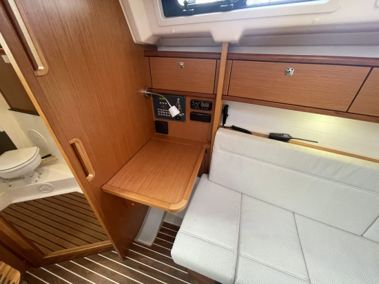 Bavaria Yachts Cruiser 33 preowned for sale