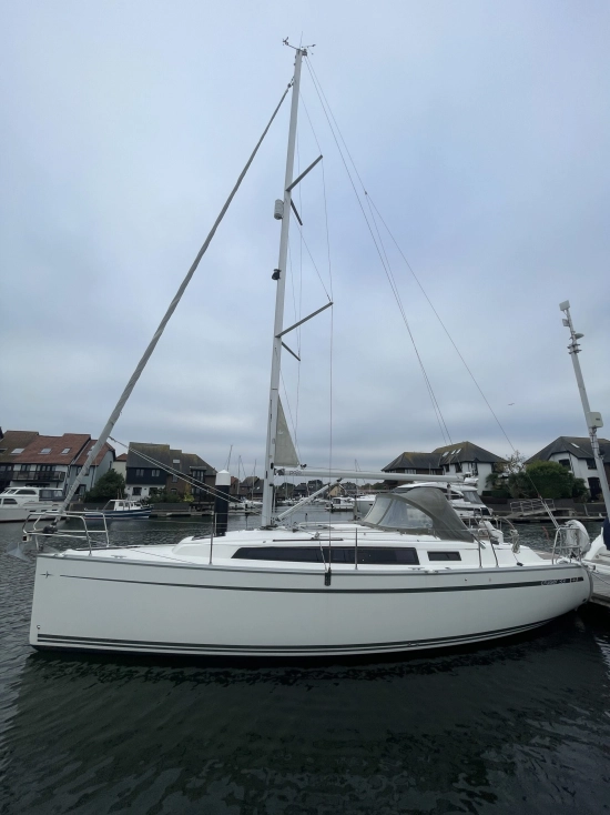 Bavaria Yachts Cruiser 33 preowned for sale