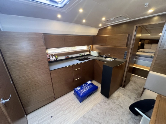 Bavaria Yachts S45 HT preowned for sale