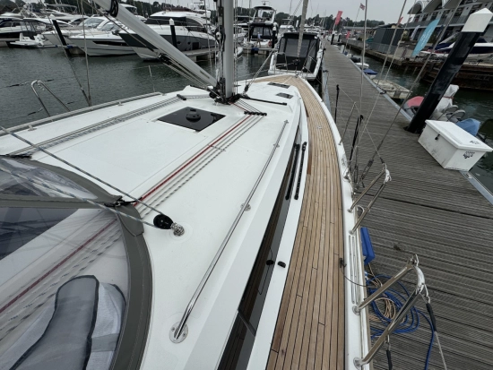 Bavaria Yachts C42 preowned for sale