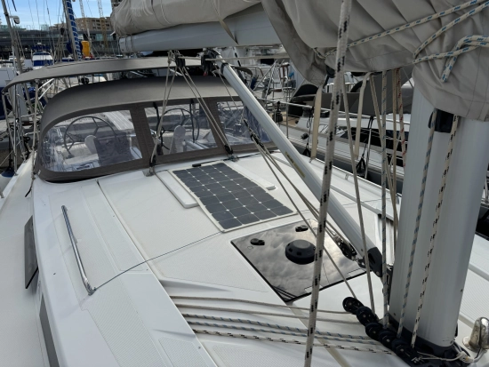 Hanse 385 preowned for sale