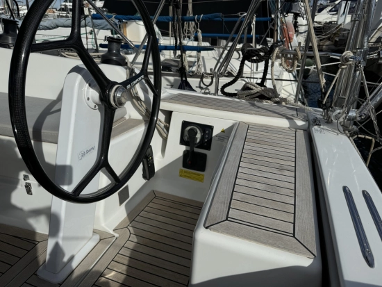 Hanse 385 preowned for sale