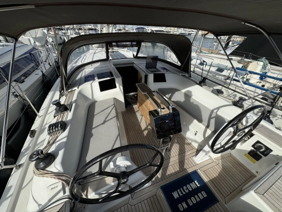 Hanse 385 preowned for sale