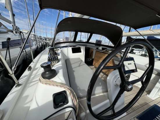 Hanse 385 preowned for sale