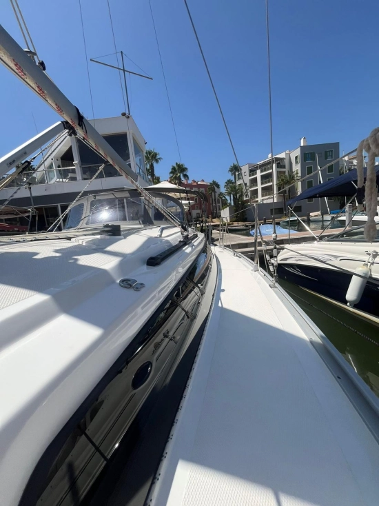 Bavaria Yachts 34 Cruiser preowned for sale